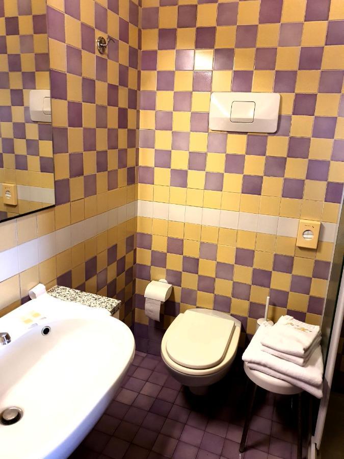Hotel Antares Градо Екстериор снимка