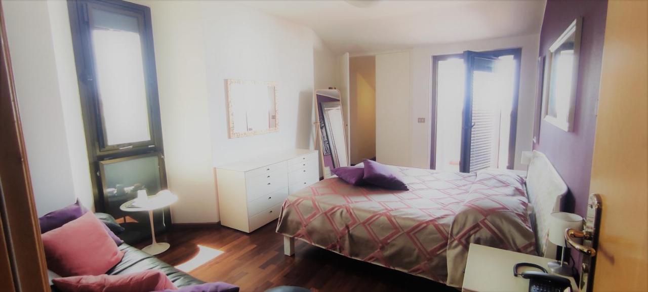 Hotel Antares Градо Екстериор снимка