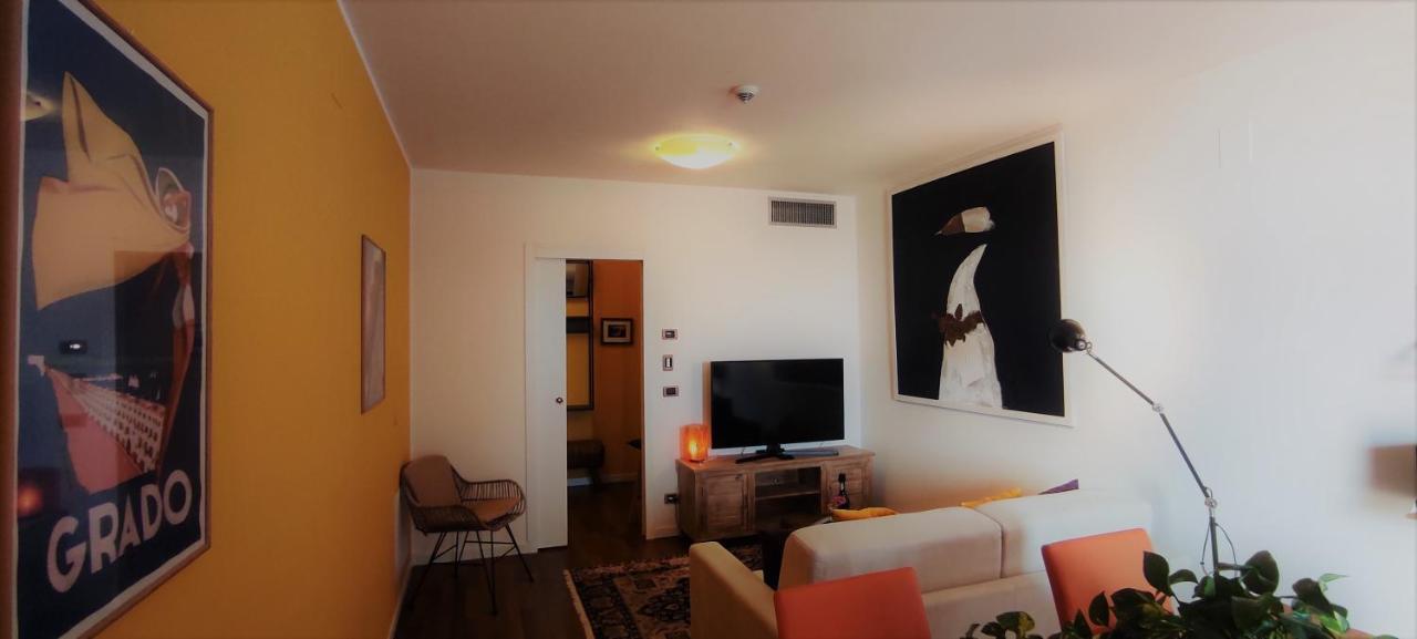 Hotel Antares Градо Екстериор снимка